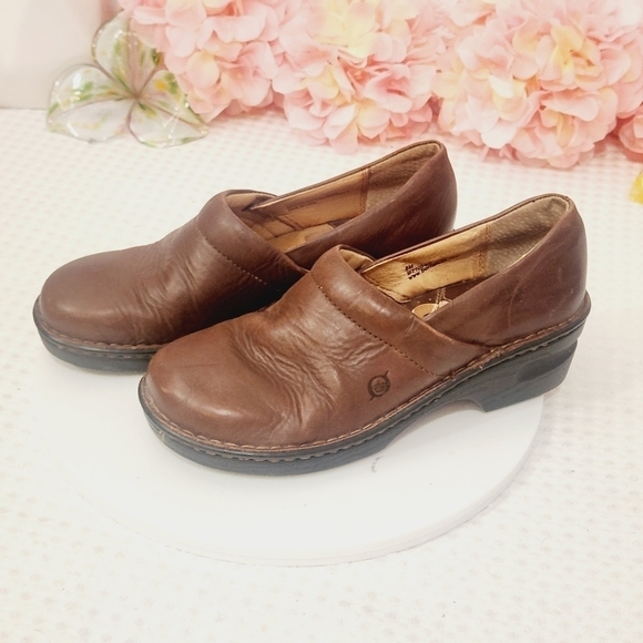 Born Slip On Clog Wedge Casual Comfort Size 8M - Picture 2 of 10